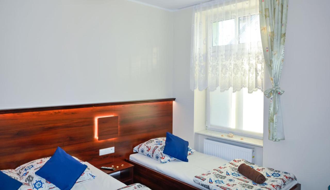 Dom Wczasowy Pod Zegarem Łeba Dış mekan fotoğraf